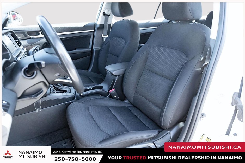 2019 Hyundai Elantra Preferred-21