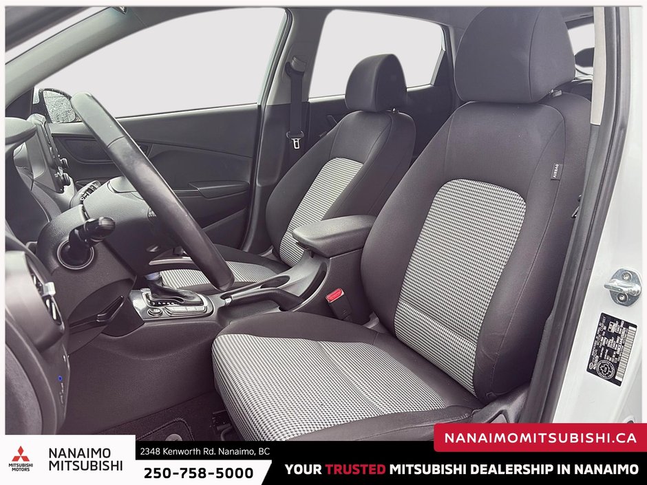 2020 Hyundai Kona SEL-8