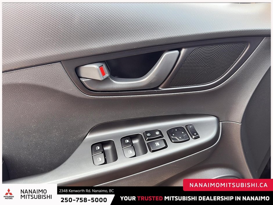 2022 Hyundai Kona 2.0L Preferred-11