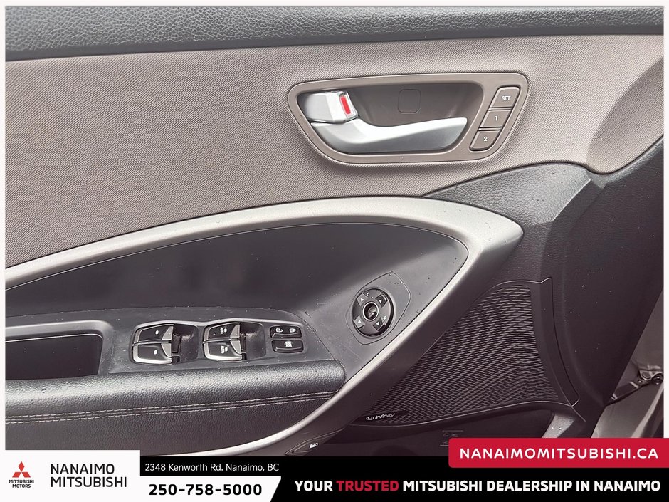 2017 Hyundai Santa Fe Sport 2.4 Luxury-11