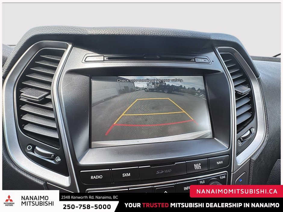 2017 Hyundai Santa Fe XL Limited-19