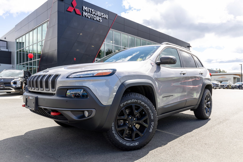 2017 Jeep Cherokee Trailhawk Leather Plus-0