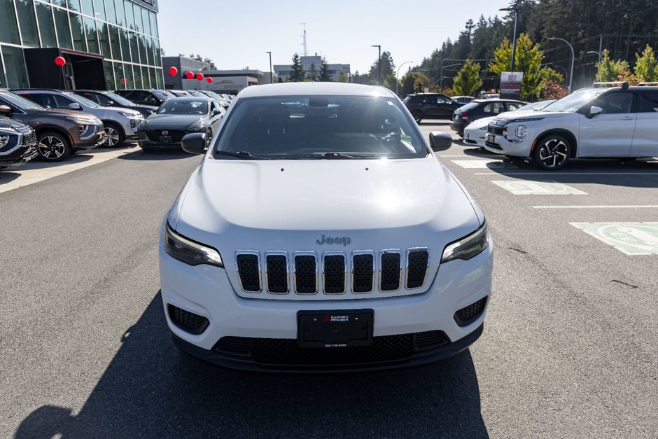 2021 Jeep Cherokee Sport-9