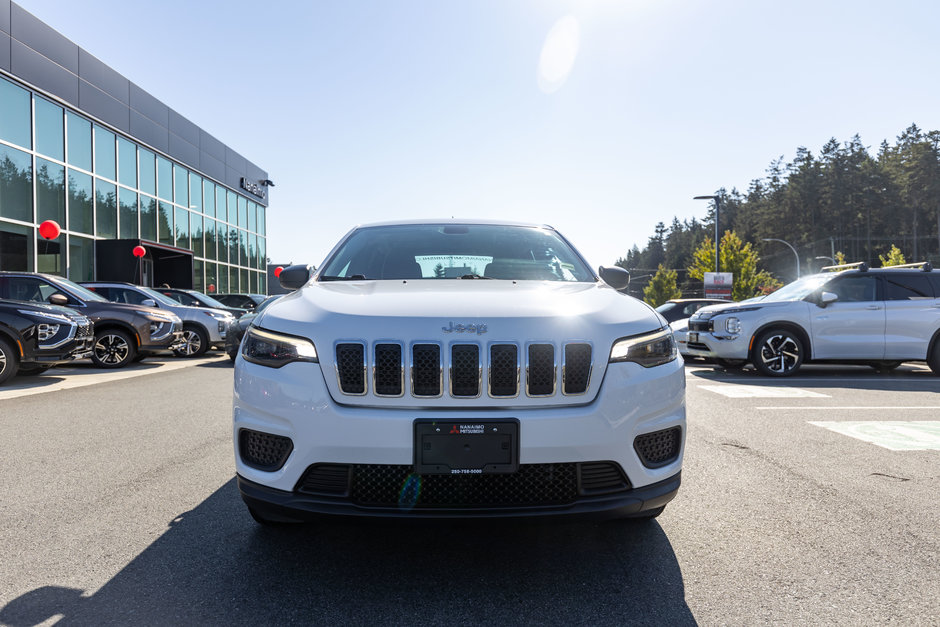 2021 Jeep Cherokee Sport-8