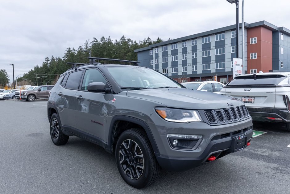 2021 Jeep Compass Trailhawk Elite-23