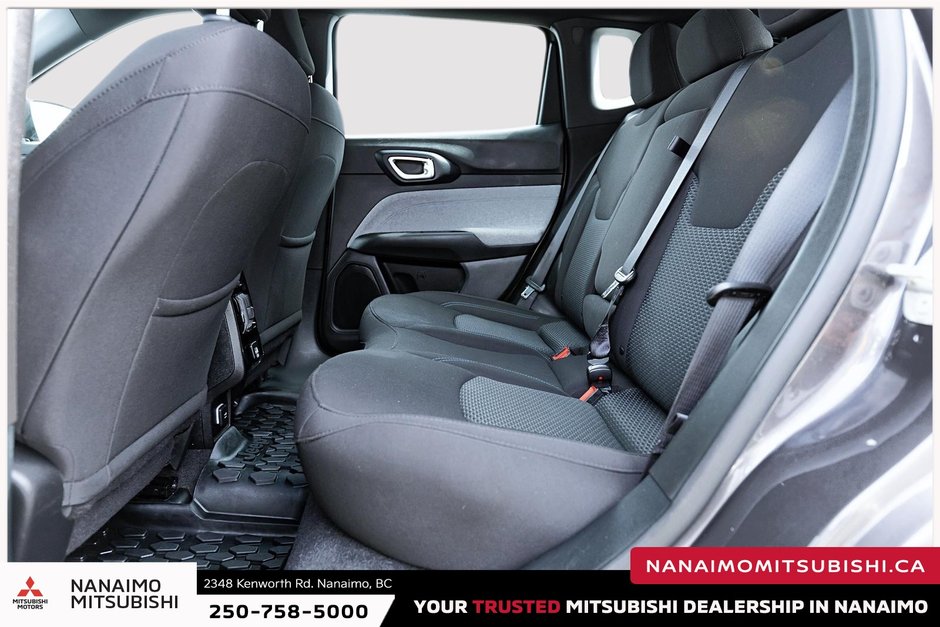 2024 Jeep Compass Sport-10