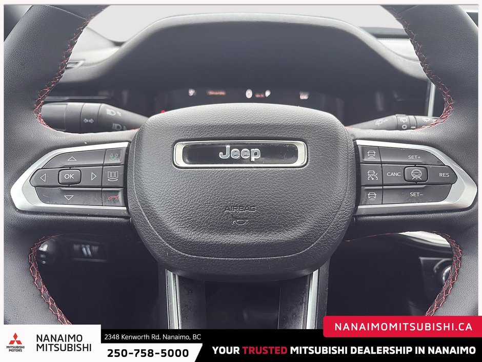 2025 Jeep Compass Trailhawk-13