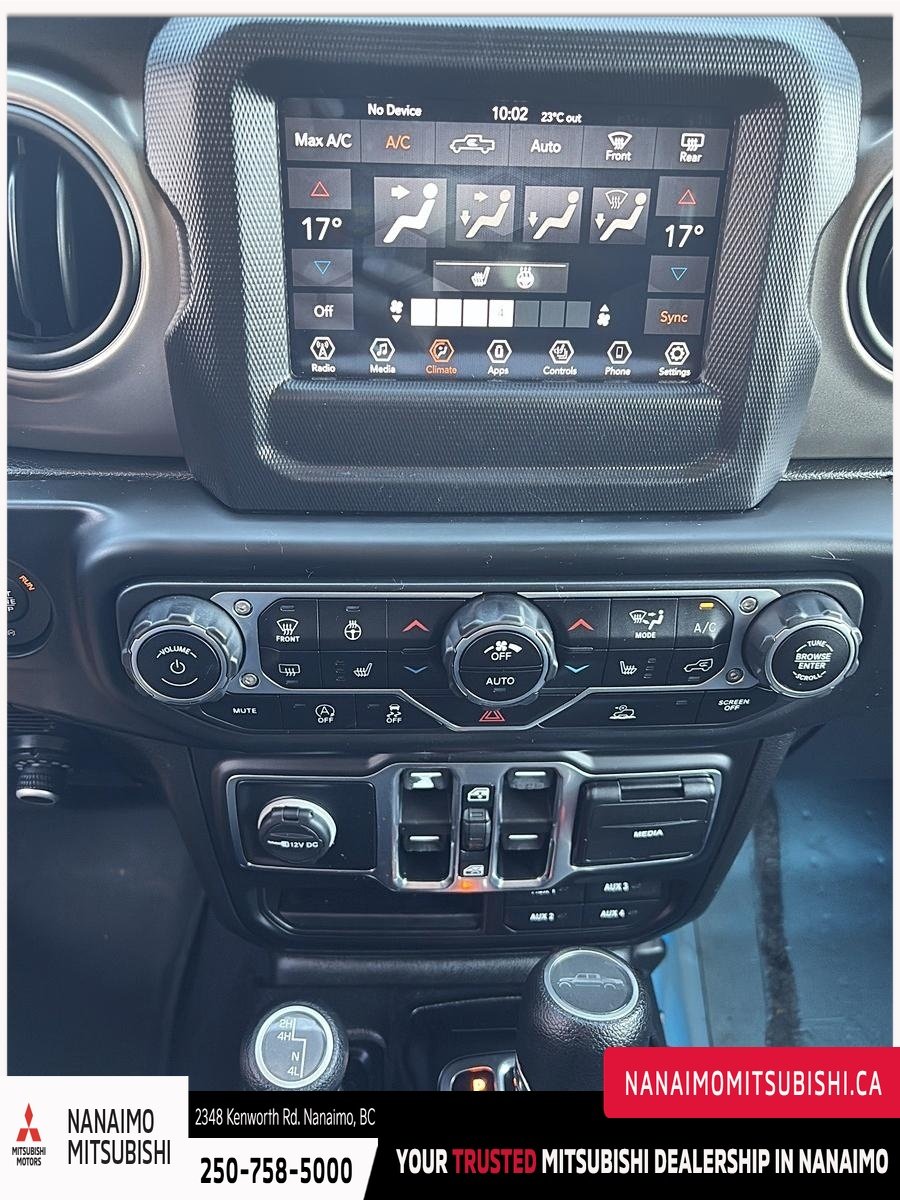 2021 Jeep Gladiator Sport S-16
