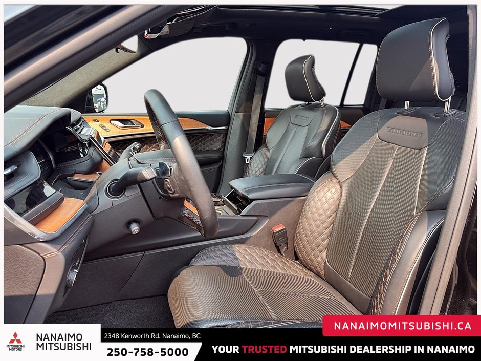 2022 Jeep Grand Cherokee Summit Reserve 4xe-8