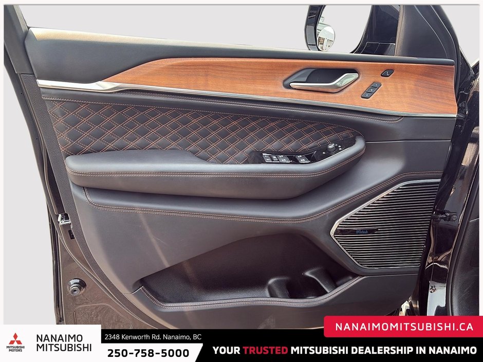 2022 Jeep Grand Cherokee Summit Reserve 4xe-10
