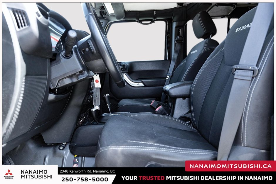 2018 Jeep Wrangler JK Unlimited Sahara-18