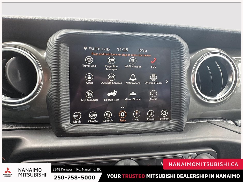 2023 Jeep Wrangler Sahara-18