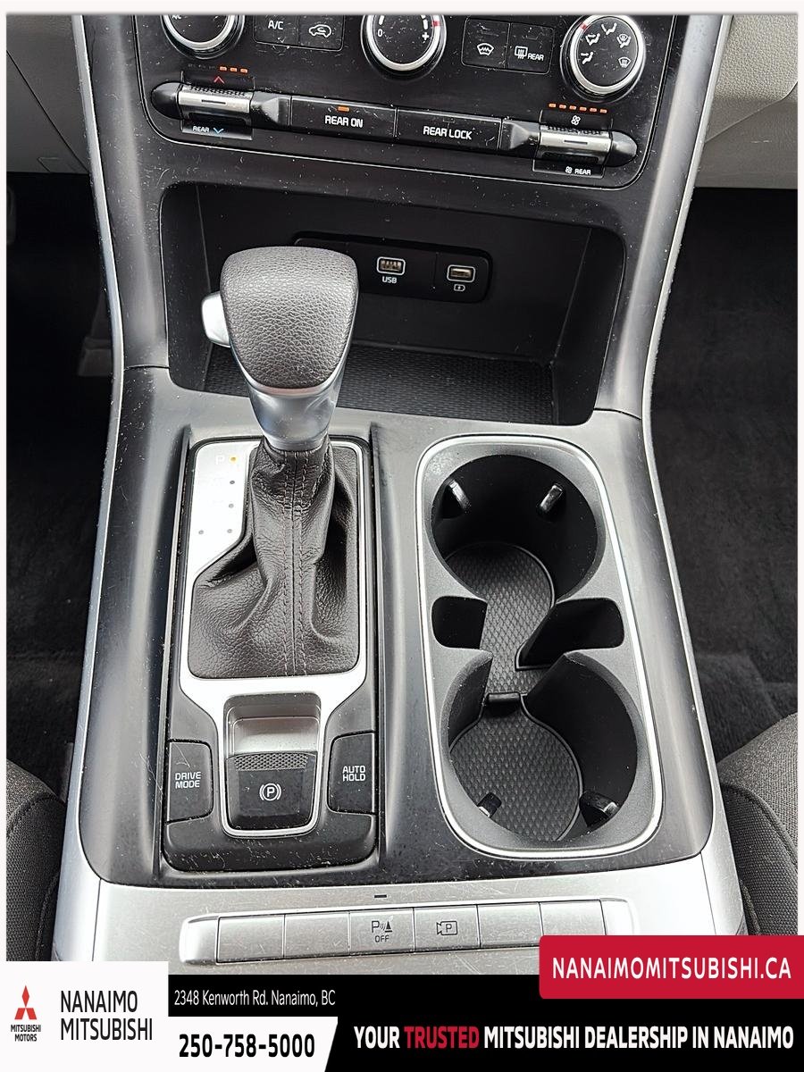 2022 Kia Carnival LX-18