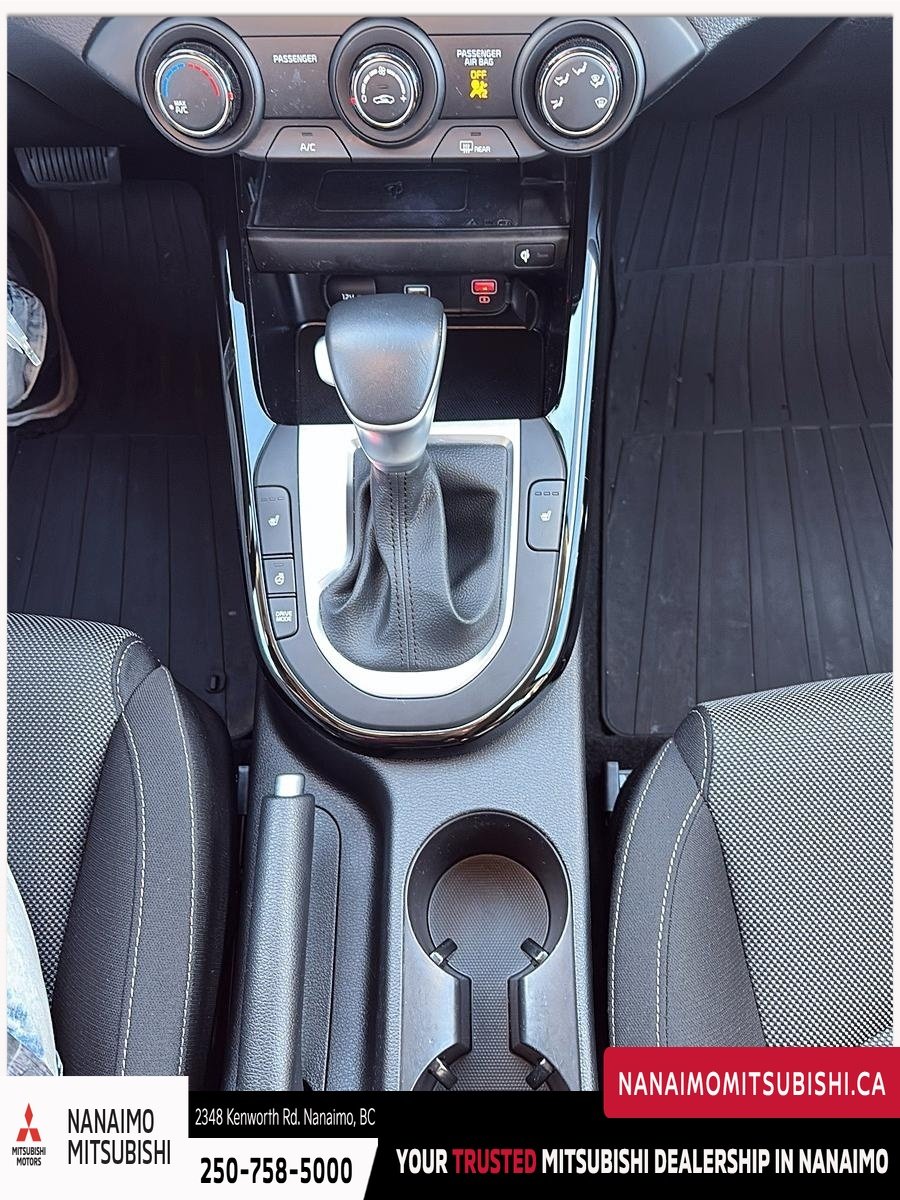 2024 Kia Forte EX-17