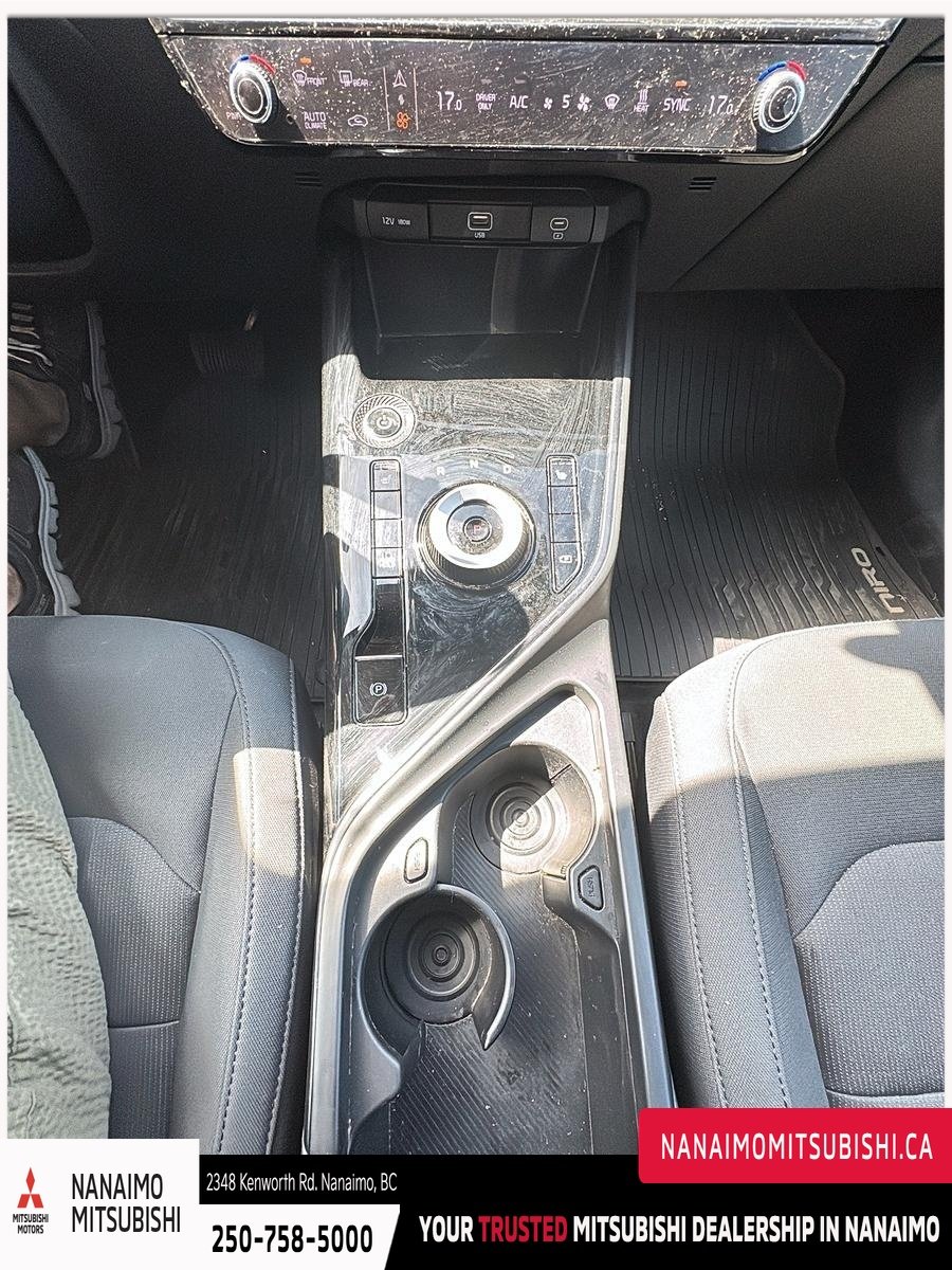 2023 Kia Niro EV Premium-17