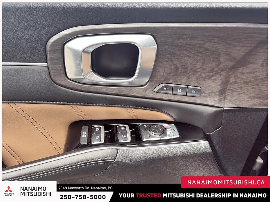 2025 Kia Sorento X-Pro-12