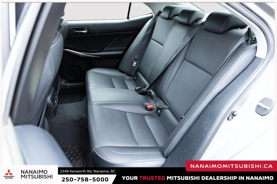2015 Lexus IS 250-11