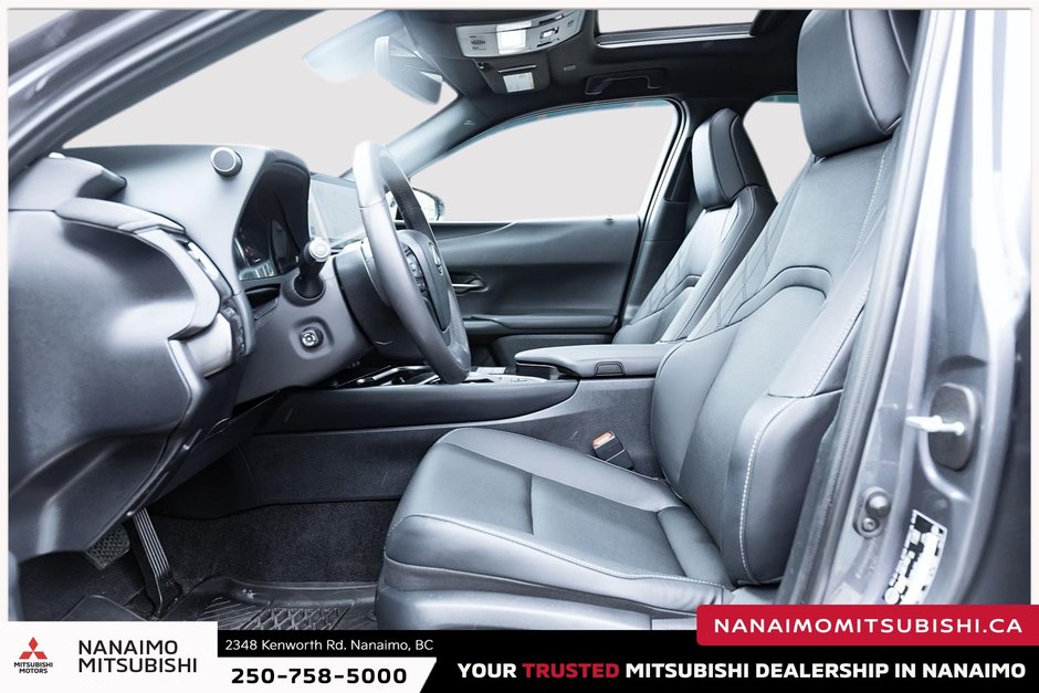 2023 Lexus UX 250h Base-21