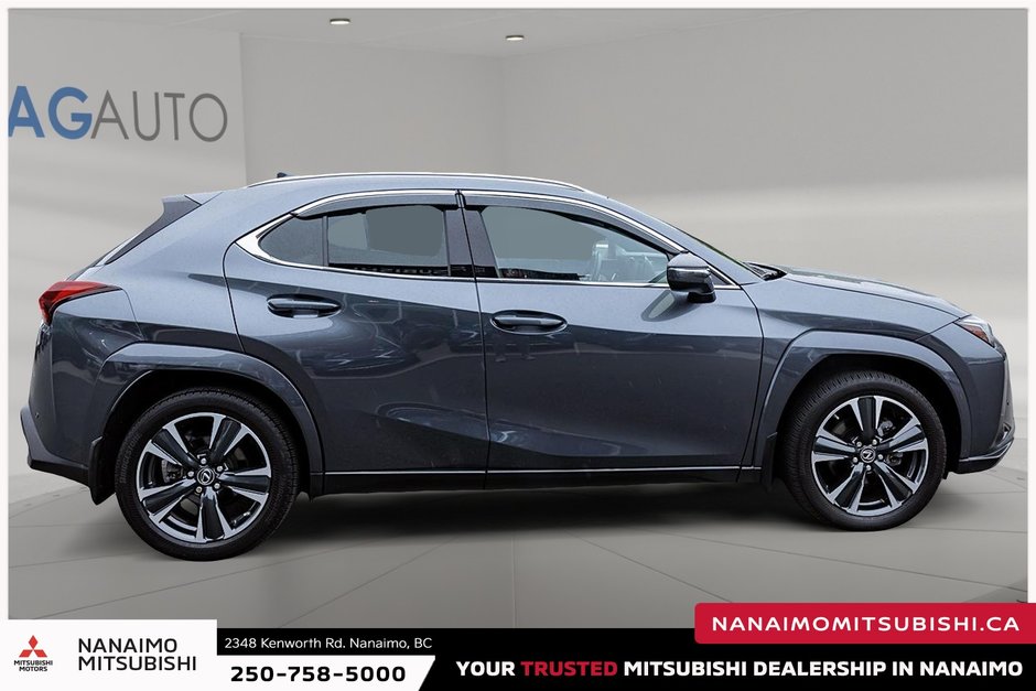 2023 Lexus UX 250h Base-7
