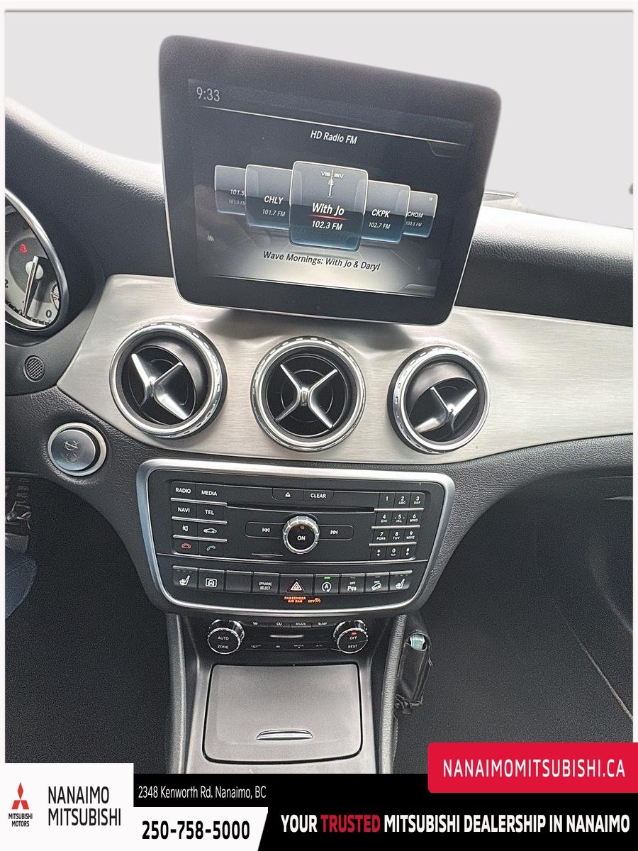 2017 Mercedes-Benz GLA 250-16