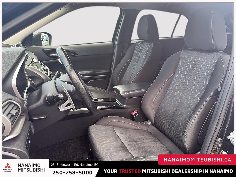 2019 Mitsubishi Eclipse Cross SE-8