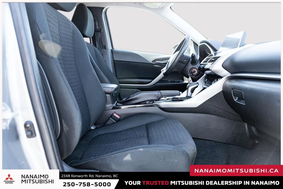 2020 Mitsubishi ECLIPSE CROSS ES-18