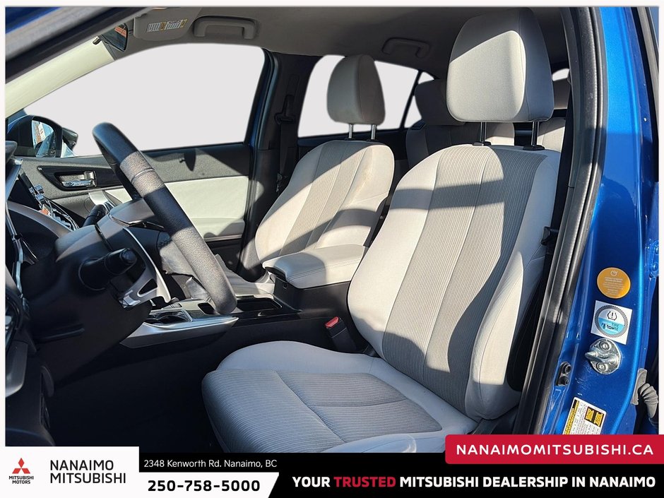 2022 Mitsubishi Eclipse Cross SE-8