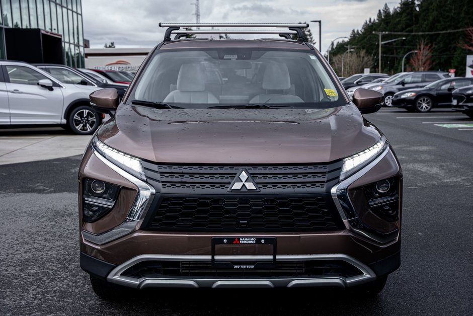 2023 Mitsubishi ECLIPSE CROSS SE-9