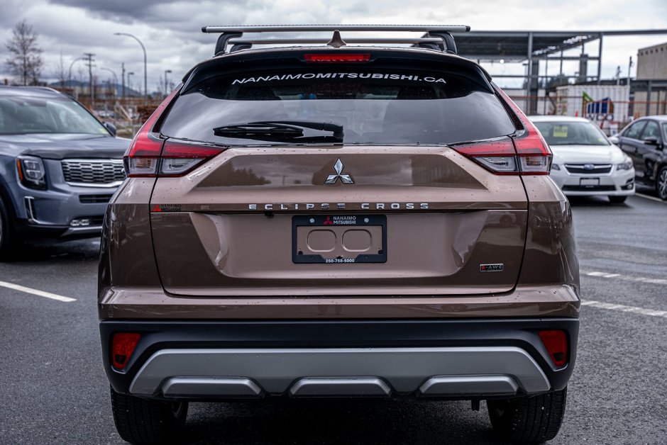 2023 Mitsubishi ECLIPSE CROSS SE-4