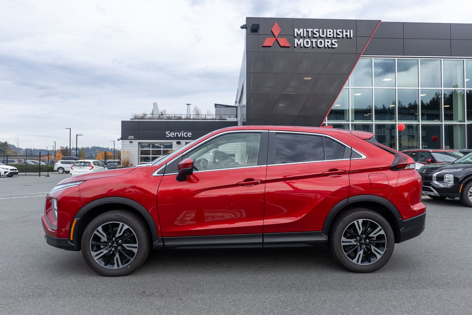 2023 Mitsubishi ECLIPSE CROSS ES-2