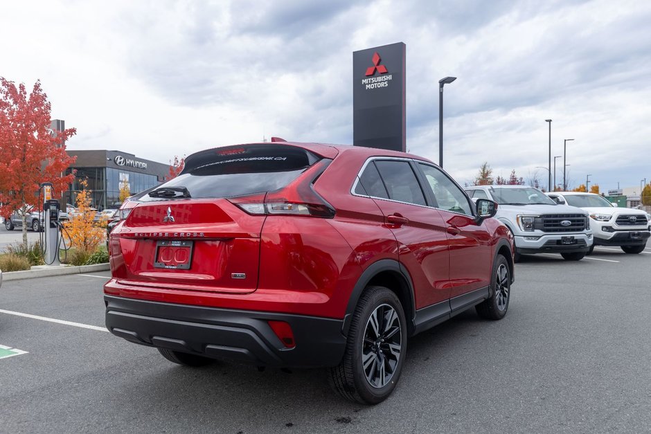 2023 Mitsubishi ECLIPSE CROSS ES-5