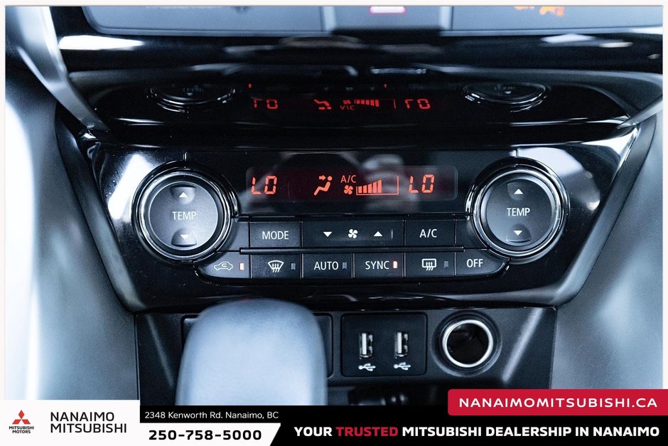 2023 Mitsubishi ECLIPSE CROSS SEL-14