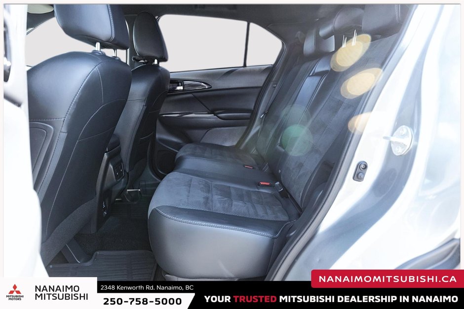 2023 Mitsubishi ECLIPSE CROSS SEL-10