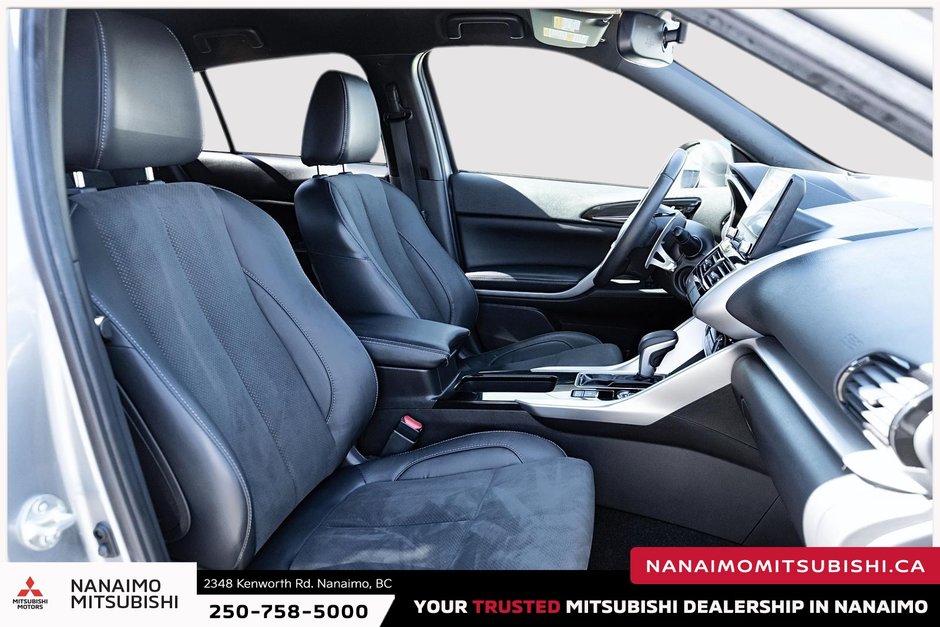 2023 Mitsubishi ECLIPSE CROSS SEL-19