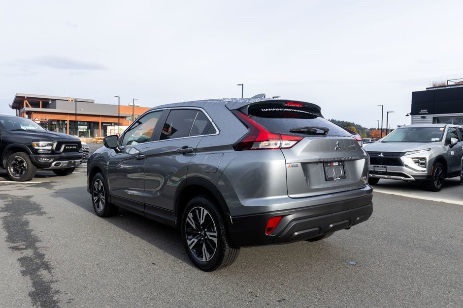 2024 Mitsubishi ECLIPSE CROSS ES-3