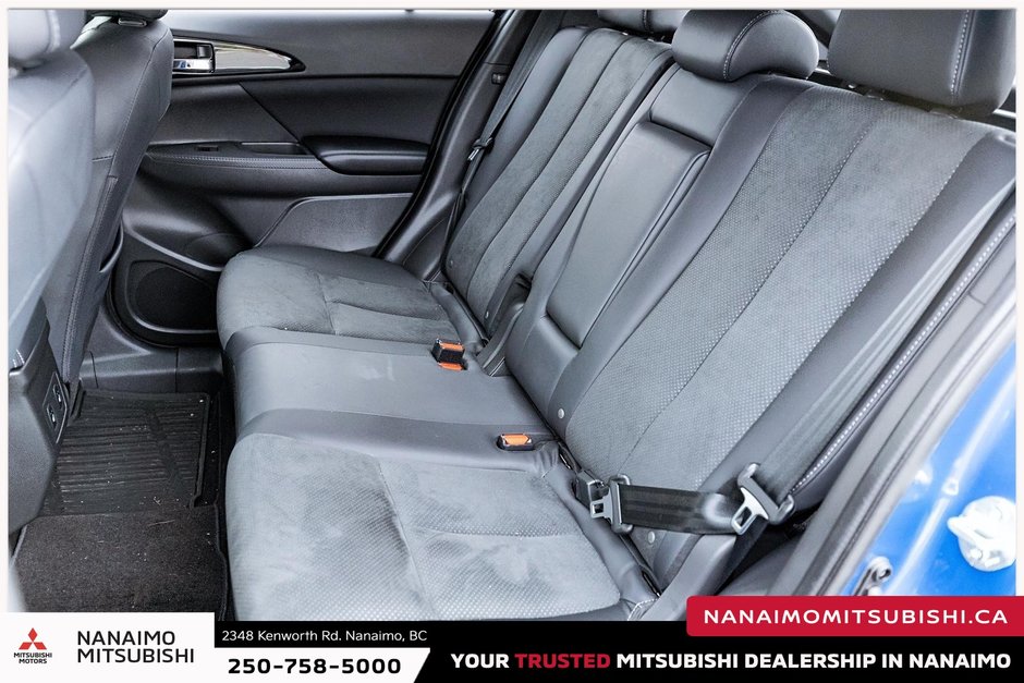 2024 Mitsubishi ECLIPSE CROSS SEL-11