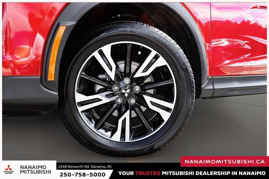 2024 Mitsubishi ECLIPSE CROSS SE-2