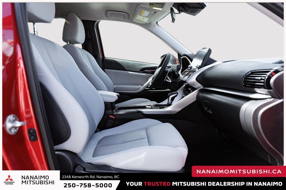 2024 Mitsubishi ECLIPSE CROSS SE-18