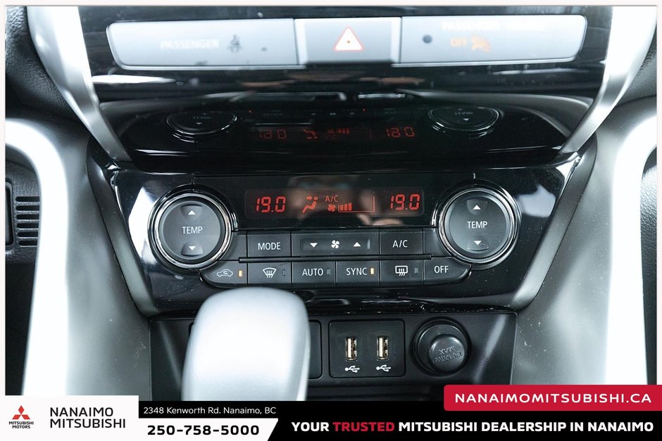 2024 Mitsubishi ECLIPSE CROSS SE-14