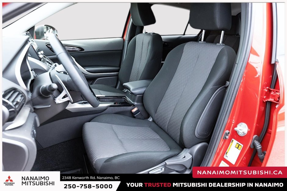 2024 Mitsubishi ECLIPSE CROSS SE-21