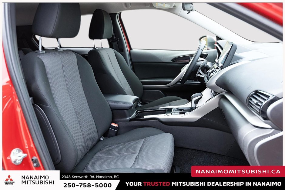 2024 Mitsubishi ECLIPSE CROSS SE-19