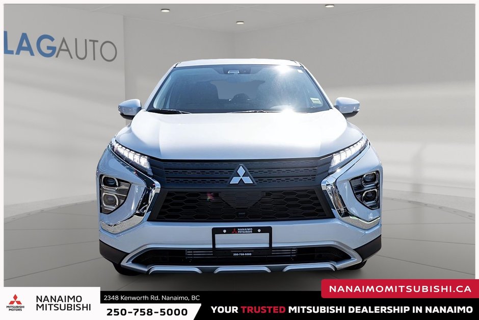 2025 Mitsubishi ECLIPSE CROSS SE-8