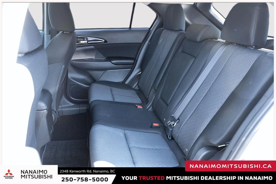 2025 Mitsubishi ECLIPSE CROSS SE-11