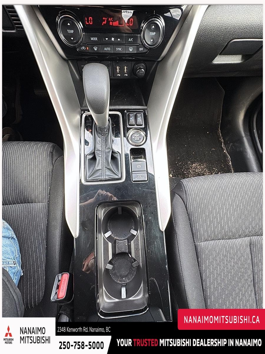 2025 Mitsubishi Eclipse Cross SE-17