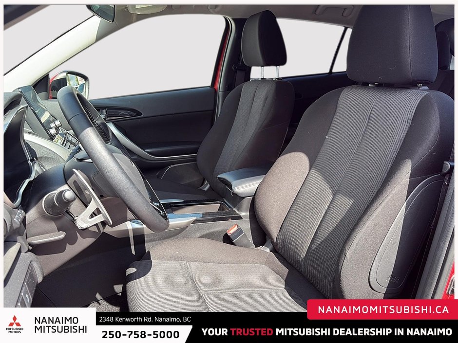 2025 Mitsubishi Eclipse Cross SE-8