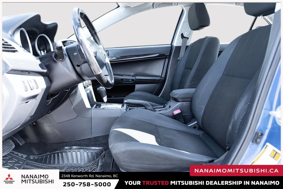 2017 Mitsubishi Lancer SE-17