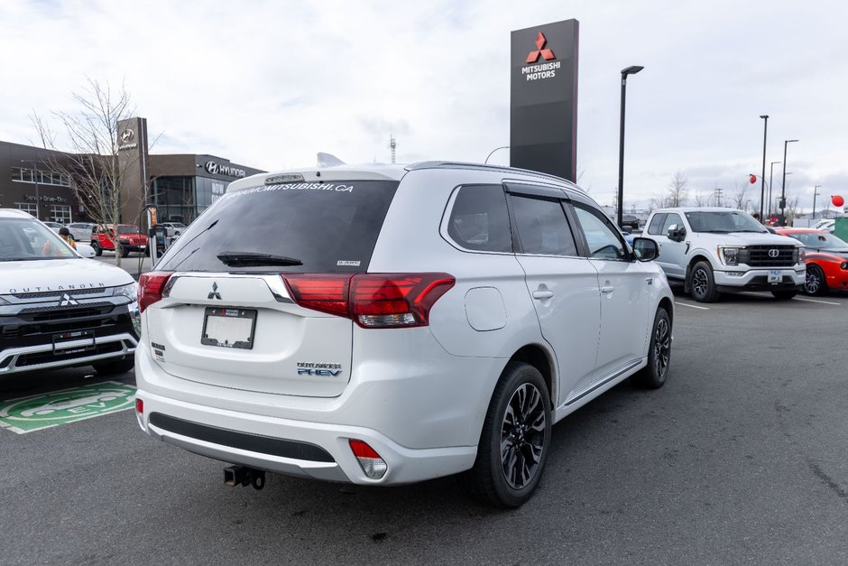 2018 Mitsubishi OUTLANDER PHEV GT-5