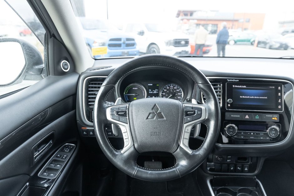 2018 Mitsubishi OUTLANDER PHEV GT-11