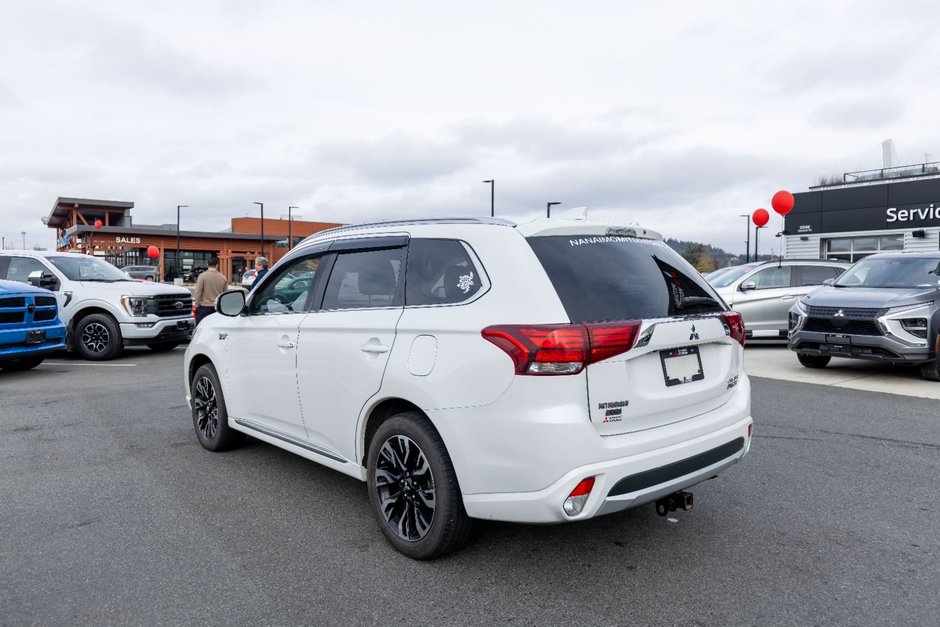 2018 Mitsubishi OUTLANDER PHEV GT-3