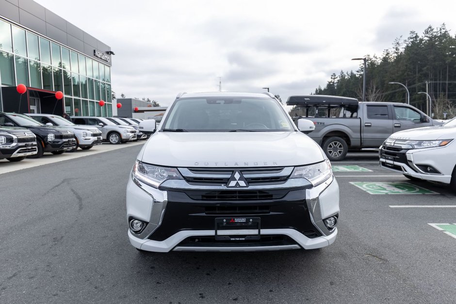 2018 Mitsubishi OUTLANDER PHEV GT-8